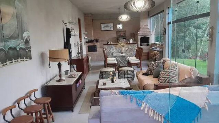 Imagem Chácara com 7 Quartos à Venda, 1.440 m² em Santo Antônio Do Pinhal