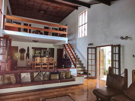 Imagem Casa com 5 Quartos à Venda, 500 m² em Cruzeiro - Teresópolis Imagem Casa com 5 Quartos à Venda, 500 m² em Cruzeiro - Teresópolis