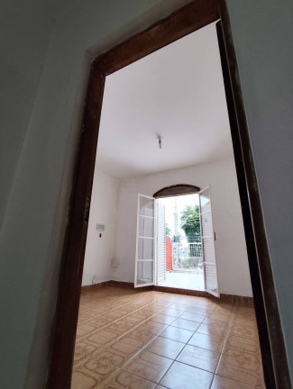 Imagem Casa com 2 Quartos à Venda, 680 m² em Vila Suiça - Francisco Morato Imagem Casa com 2 Quartos à Venda, 680 m² em Vila Suiça - Francisco Morato