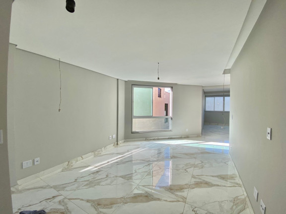 Imagem Casa com 4 Quartos à Venda, 220 m² em R$1.049.000,00 // Nova Gameleira - Belo Horizonte Imagem Casa com 4 Quartos à Venda, 220 m² em R$1.049.000,00 // Nova Gameleira - Belo Horizonte