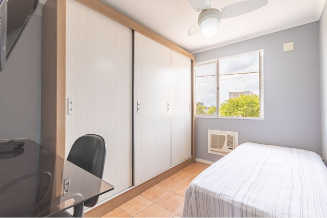 Imagem Casa de Condomínio com 3 Quartos à Venda, 72 m² em Sarandi - Porto Alegre