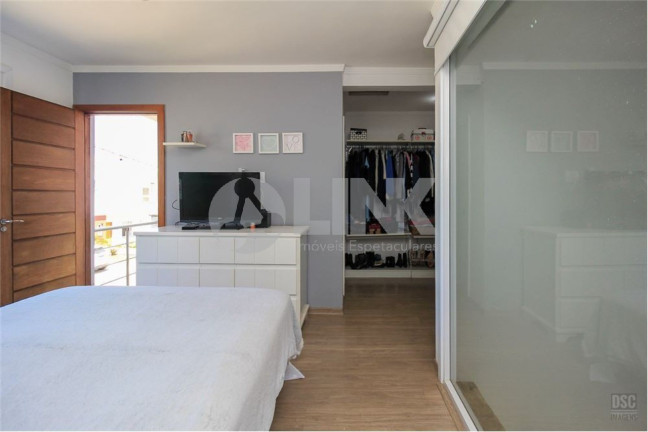Imagem Imóvel com 3 Quartos à Venda, 153 m² em Hípica - Porto Alegre Imagem Imóvel com 3 Quartos à Venda, 153 m² em Hípica - Porto Alegre