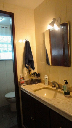 Imagem Casa com 4 Quartos à Venda, 350 m² em Várzea - Teresópolis
