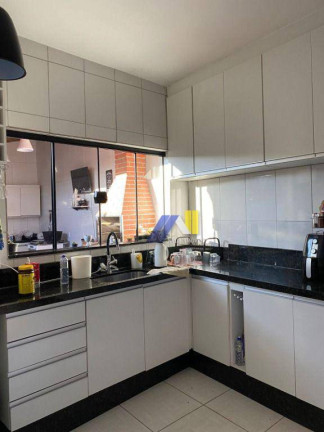 Imagem Casa com 3 Quartos à Venda, 140 m² em Recanto Dos Fernandes - Pouso Alegre