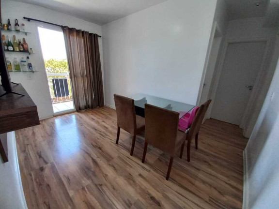 Imagem Imóvel com 2 Quartos à Venda, em São Sebastião - Porto Alegre Imagem Imóvel com 2 Quartos à Venda, em São Sebastião - Porto Alegre