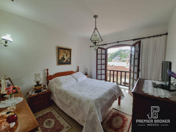 Imagem Casa com 6 Quartos à Venda, 700 m² em Tijuca - Teresópolis Imagem Casa com 6 Quartos à Venda, 700 m² em Tijuca - Teresópolis