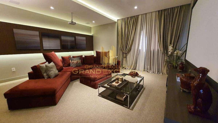 Imagem Apartamento com 3 Quartos à Venda, 140 m² em Centro - Balneário Camboriú Imagem Apartamento com 3 Quartos à Venda, 140 m² em Centro - Balneário Camboriú