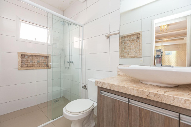 Imagem Casa de Condomínio com 3 Quartos à Venda, 183 m² em Portão - Curitiba