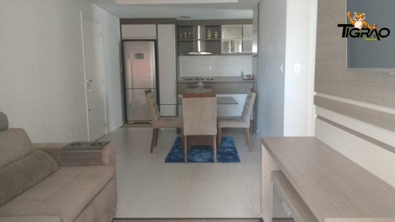 Imagem Apartamento com 2 Quartos à Venda, 68 m² em Centro - Itajaí