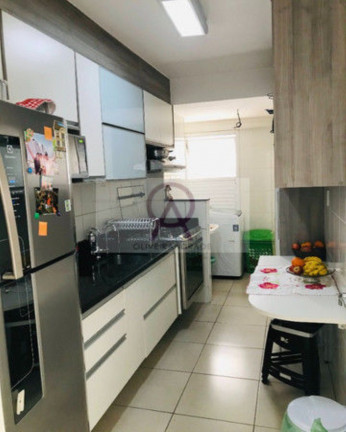 Imagem Imóvel com 3 Quartos à Venda, em Paralela - Salvador Imagem Imóvel com 3 Quartos à Venda, em Paralela - Salvador