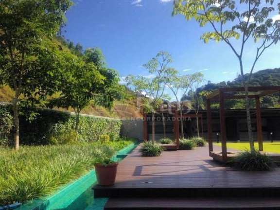 Apartamento com 2 Quartos à Venda, 74 m² em Praia Brava - Itajaí