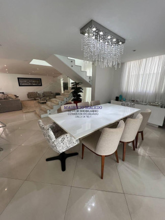 Casa com 4 Quartos para Alugar, 360 m² em Alphaville - Santana De Parnaíba