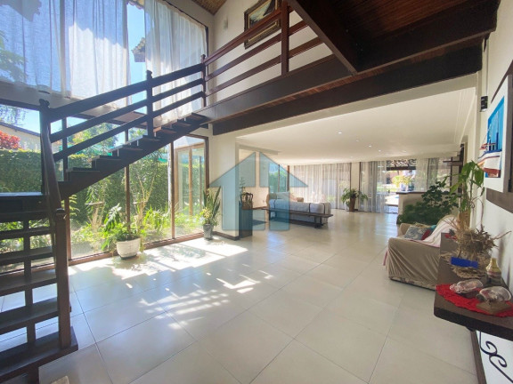 Imagem Casa com 7 Quartos à Venda, 854 m² em Porto Bracuhy - Angra Dos Reis