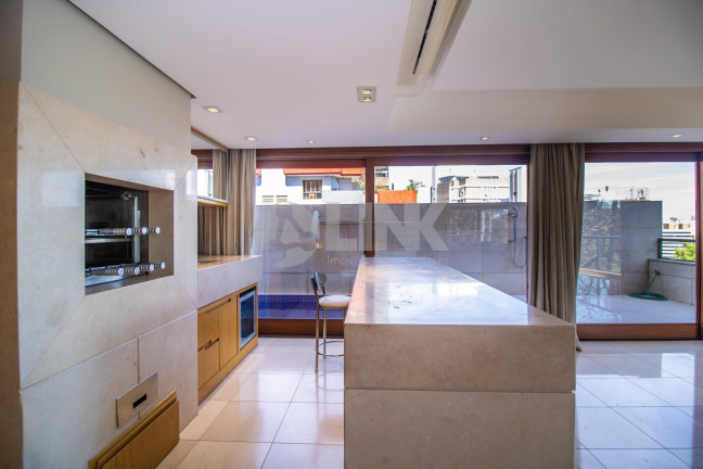 Imagem Apartamento com 3 Quartos à Venda, 325 m² em Moinhos De Vento - Porto Alegre Imagem Apartamento com 3 Quartos à Venda, 325 m² em Moinhos De Vento - Porto Alegre