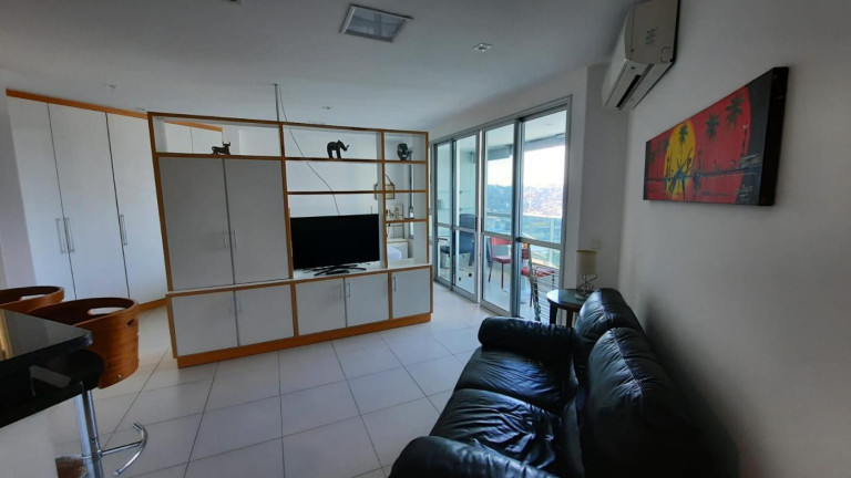 Imagem Apartamento com 1 Quarto à Venda, 50 m² em Caminho Das árvores - Salvador