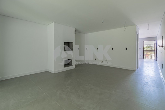 Imagem Casa com 3 Quartos à Venda, 210 m² em Chácara Das Pedras - Porto Alegre Imagem Casa com 3 Quartos à Venda, 210 m² em Chácara Das Pedras - Porto Alegre