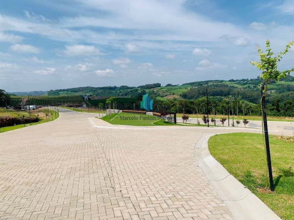 Terreno à Venda, 844 m² em Vale Dos  Vinhedos - Bento Gonçalves