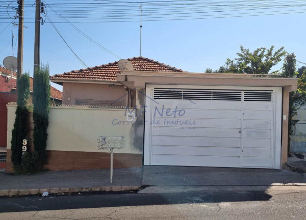 Imagem Casa com 3 Quartos à Venda, 246 m² em Centro - Pirassununga