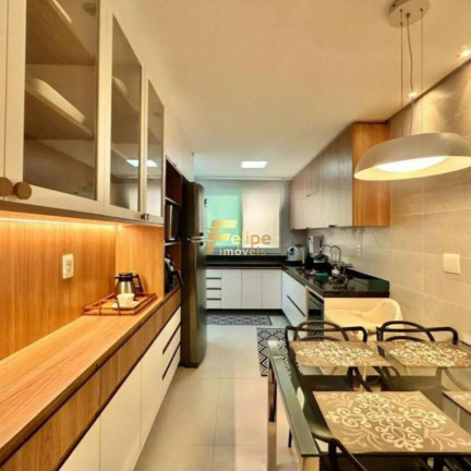 Imagem Imóvel com 4 Quartos à Venda, 188 m² em Praia Do Canto - Vitória Imagem Imóvel com 4 Quartos à Venda, 188 m² em Praia Do Canto - Vitória