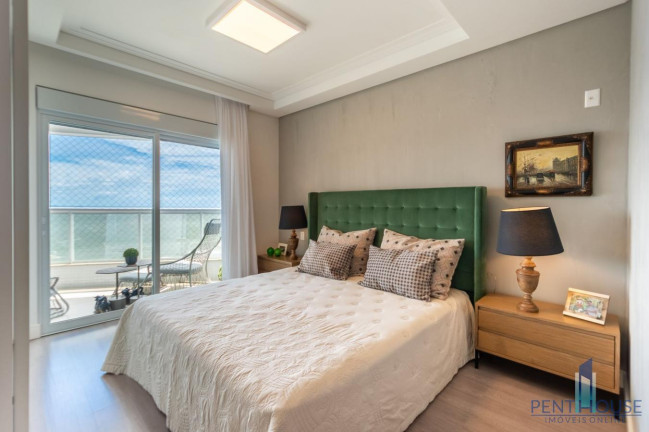 Imagem Apartamento com 3 Quartos à Venda, 179 m² em Centro - Balneário Camboriú Imagem Apartamento com 3 Quartos à Venda, 179 m² em Centro - Balneário Camboriú