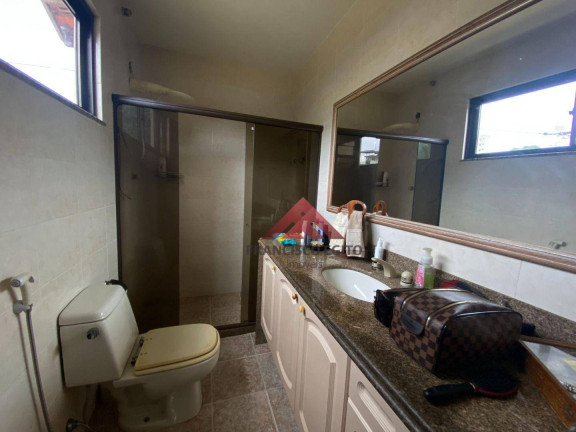 Imagem Casa com 5 Quartos à Venda, 371 m² em Patronato - São Gonçalo
