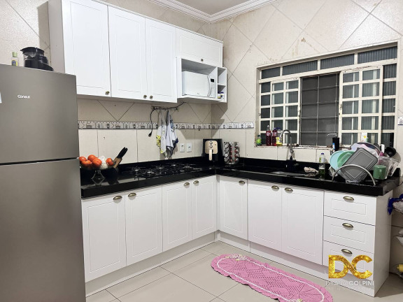 Imagem Casa com 3 Quartos à Venda, 116 m² em Ikaray - Várzea Grande