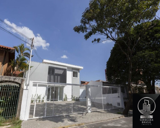 Sobrado com 4 Quartos à Venda, 385 m² em Centro - Sorocaba