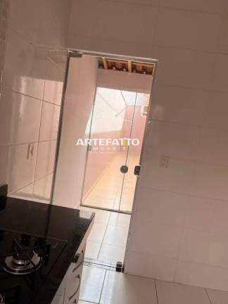 Casa com 2 Quartos à Venda, 100 m²
