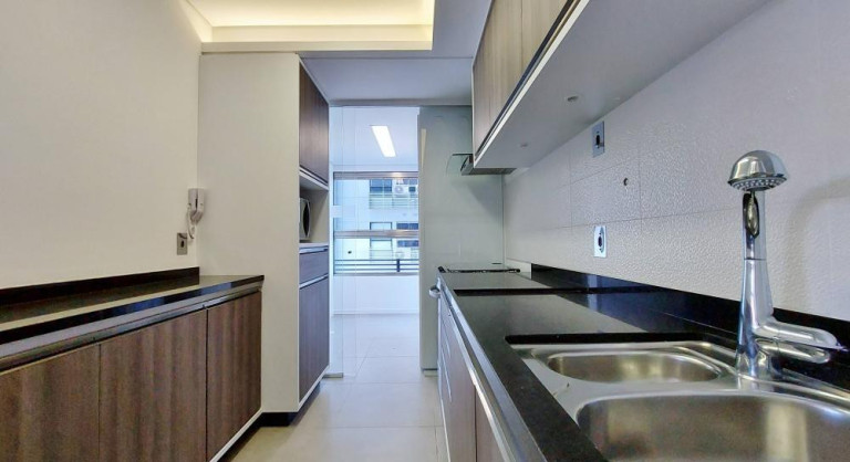 Imagem Apartamento com 1 Quarto à Venda, 69 m² em Jardim Das Acácias - São Paulo