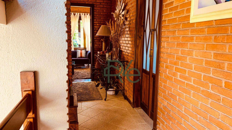 Imagem Casa com 3 Quartos à Venda, 320 m² em Jardim Das Flores - Cotia Imagem Casa com 3 Quartos à Venda, 320 m² em Jardim Das Flores - Cotia