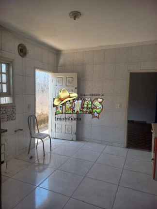Imagem Casa com 3 Quartos à Venda, 250 m² em Jardim Lucinda - São Paulo