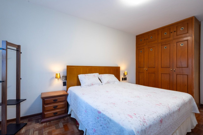 Imagem Casa com 4 Quartos à Venda,  em Moema - São Paulo