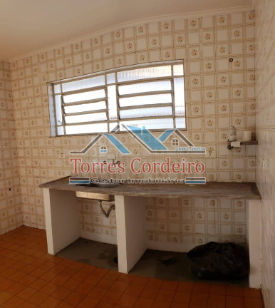 Imagem Sobrado com 2 Quartos para Alugar, 150 m² em Jardim Peri Peri - São Paulo