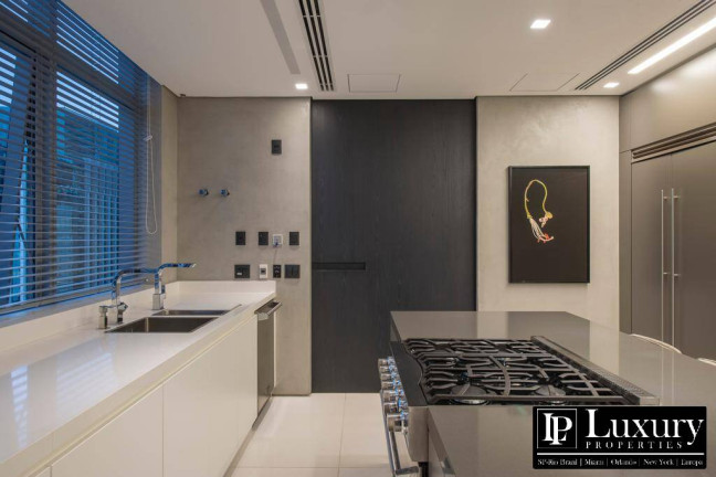 Imagem Apartamento com 3 Quartos à Venda, 556 m² em Itaim Bibi - São Paulo