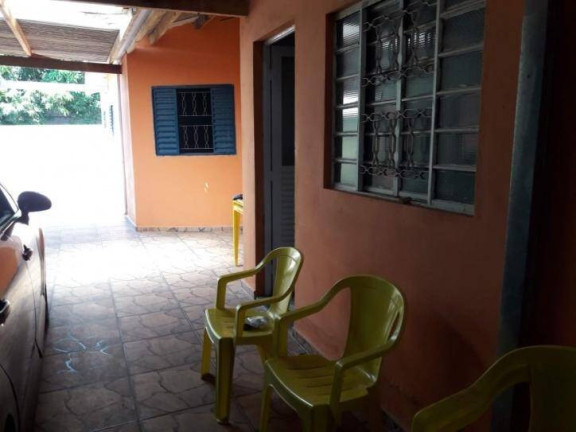 Imagem Casa com 3 Quartos à Venda, 250 m² em Conjunto Residencial Araretama - Pindamonhangaba