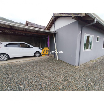 Imagem Casa com 2 Quartos à Venda, 180 m² em Rio Pequeno - Camboriú