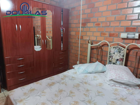 Imagem Chácara com 1 Quarto à Venda, 30.000 m² em Viamão Imagem Chácara com 1 Quarto à Venda, 30.000 m² em Viamão