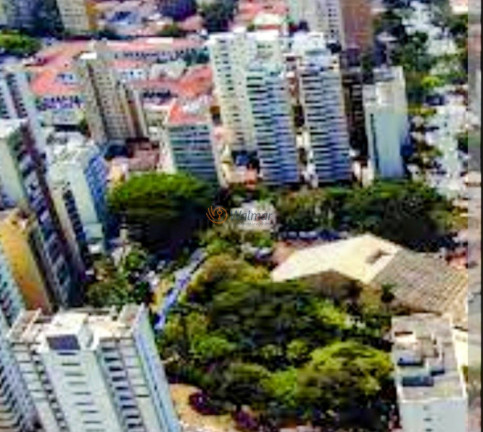 Imóvel com 1 Quarto à Venda, 50 m² em Cambuí - Campinas