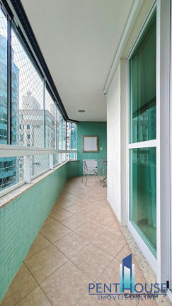 Imagem Apartamento com 3 Quartos à Venda, 110 m² em Barra Sul - Balneário Camboriú