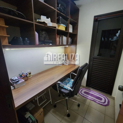 Imagem Apartamento com 3 Quartos à Venda, 160 m² em Vila Olímpica - Uberaba