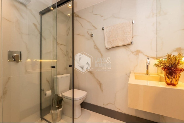 Imagem Imóvel com 2 Quartos à Venda, 195 m² em Moema - São Paulo Imagem Imóvel com 2 Quartos à Venda, 195 m² em Moema - São Paulo