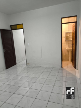 Imagem Casa com 3 Quartos à Venda,  em Alto Do Cruzeiro - Arapiraca