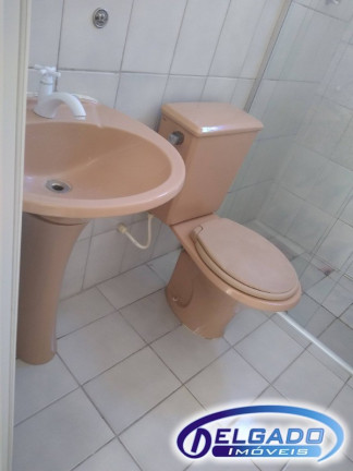 Imagem Casa com 2 Quartos para Alugar, 70 m² em Ampliação - Itaboraí
