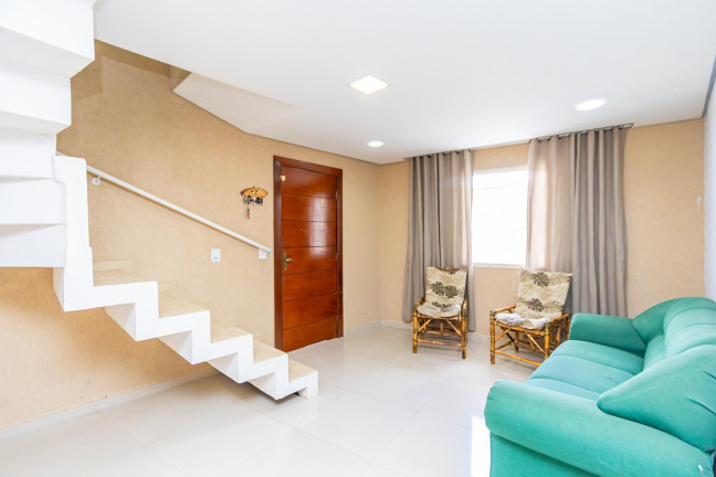 Imagem Sobrado com 3 Quartos à Venda, 240 m² em Jardim Lorenza /lamenha Grande - Almirante Tamandaré Imagem Sobrado com 3 Quartos à Venda, 240 m² em Jardim Lorenza /lamenha Grande - Almirante Tamandaré