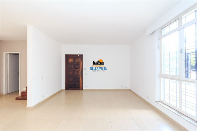 Imagem Casa com 3 Quartos à Venda, em Vila Cordeiro - São Paulo Imagem Casa com 3 Quartos à Venda, em Vila Cordeiro - São Paulo