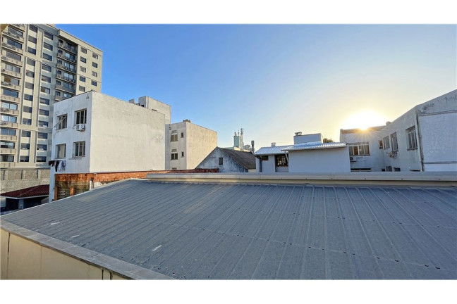 Imagem Imóvel com 1 Quarto à Venda, em Menino Deus - Porto Alegre Imagem Imóvel com 1 Quarto à Venda, em Menino Deus - Porto Alegre