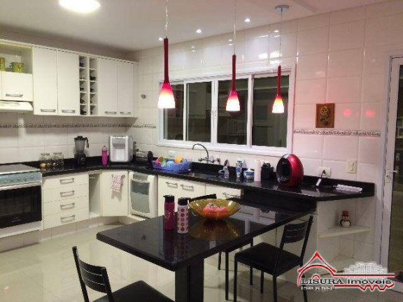 Imagem Casa de Condomínio com 3 Quartos à Venda, 287 m² em Loteamento Villa Branca - Jacareí Imagem Casa de Condomínio com 3 Quartos à Venda, 287 m² em Loteamento Villa Branca - Jacareí