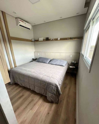 Imagem Casa com 3 Quartos à Venda, 220 m² em Santana De Parnaíba - Santana De Parnaíba