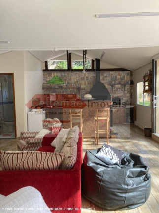 Imagem Casa com 7 Quartos à Venda, 400 m² em Chacaras Catagua - Taubaté Imagem Casa com 7 Quartos à Venda, 400 m² em Chacaras Catagua - Taubaté