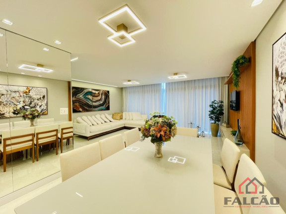 Apartamento com 3 Quartos à Venda, 147 m² em Gonzaga - Santos